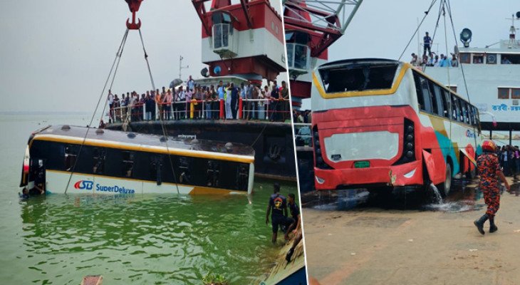 দৌলতদিয়ায় নদীতে পড়া বাস উদ্ধার, অল্পের জন্য রক্ষা পেলেন চালকসহ তিনজন